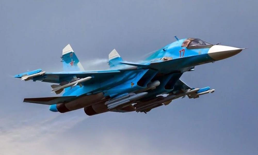 Ρωσικά βομβαρδιστικά πρώτης γραμμής Su-34 με τους πρόσφατους πυραύλους Kh-35U ρίχνονται στην μάχη της Ουκρανίας